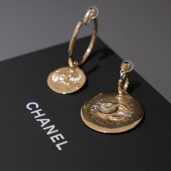 圖片 NICEDAY 精品 現貨 CHANEL LOGO 金幣耳夾