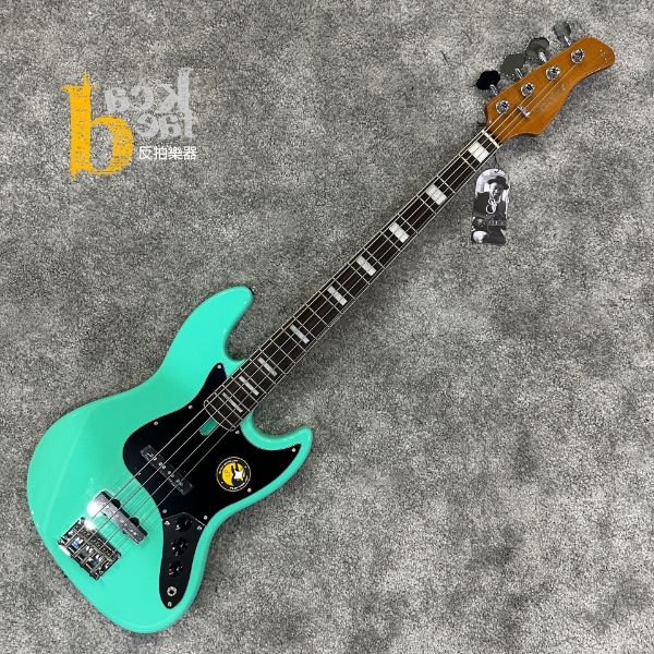 Sire Marcus Miller V5R